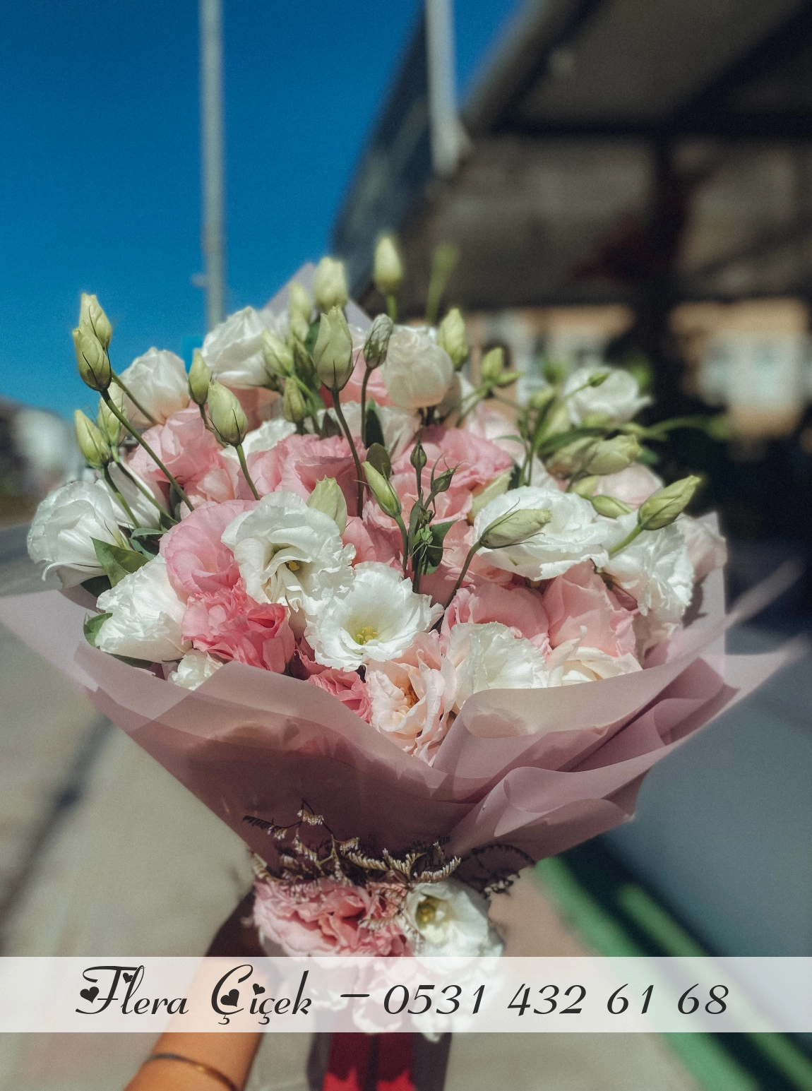 Büyük Lisyantus Buketi