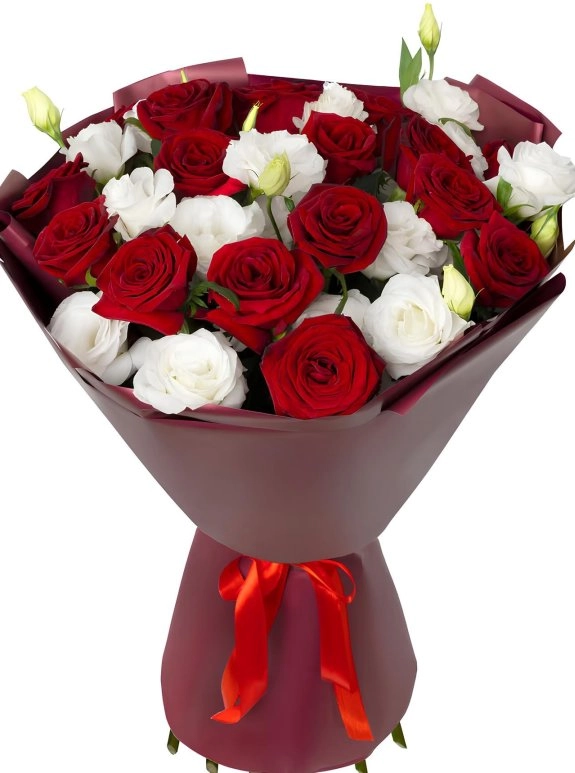 17 Kırmızı ve Beyaz Gül Buketi