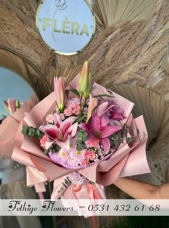 Lilyum Buketi