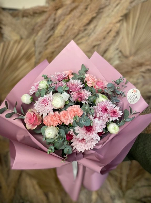 Mevsim Çiçekleri Ile Karışık Buket 6