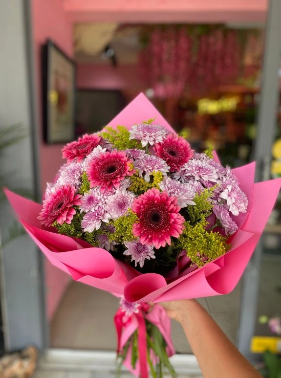 Pembe Kır Çiçekleri Buketi